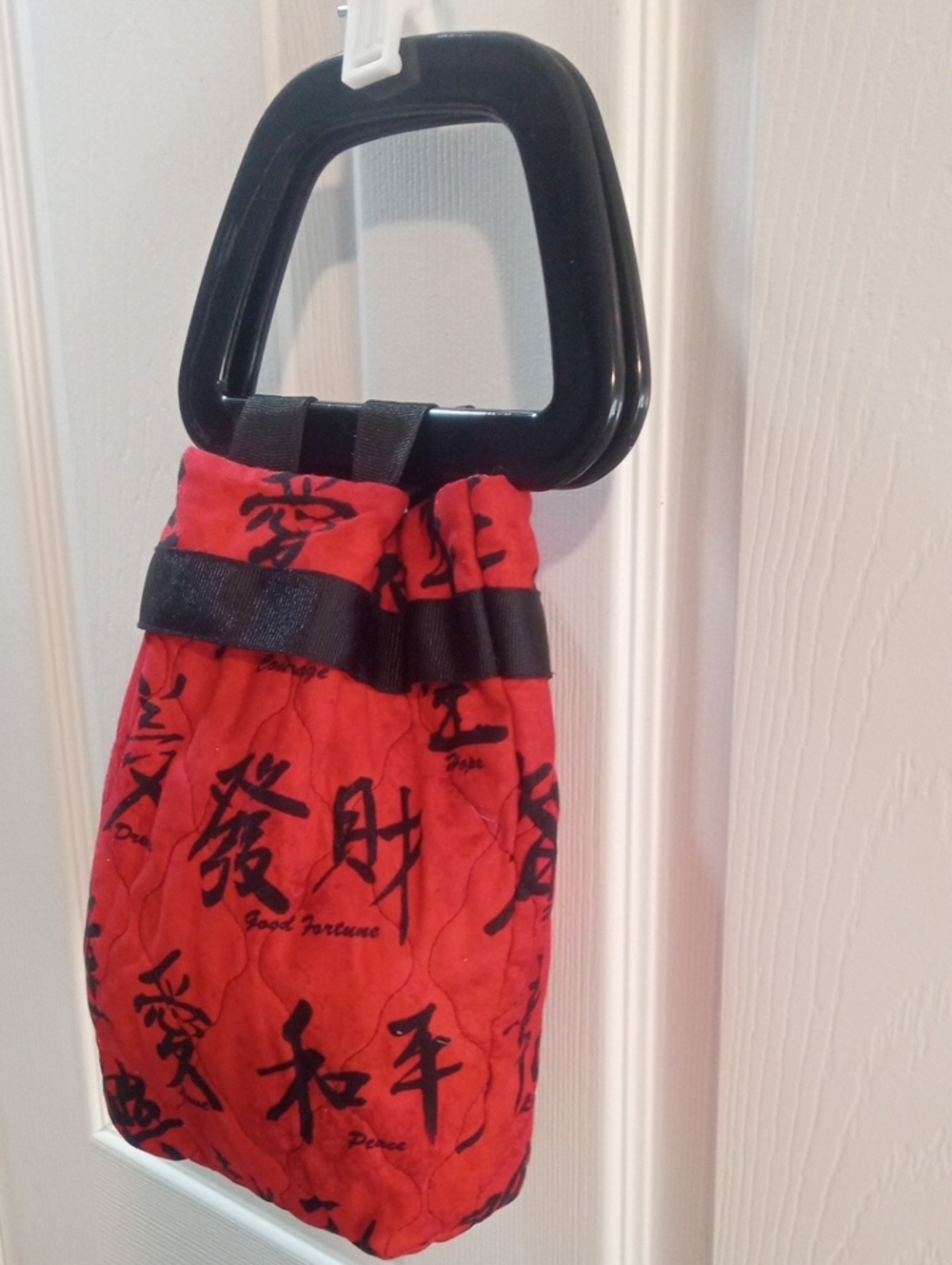 ASIAN INSPIRED QUILTED CLUTCH HANDBAG